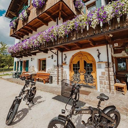 Locanda Montana San Vito di Cadore Bagian luar foto