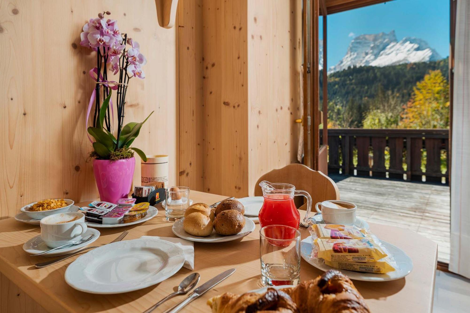 Locanda Montana San Vito di Cadore Bagian luar foto